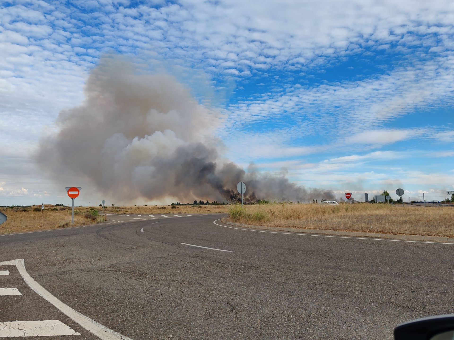 Incendio en Valverde de La Virgen