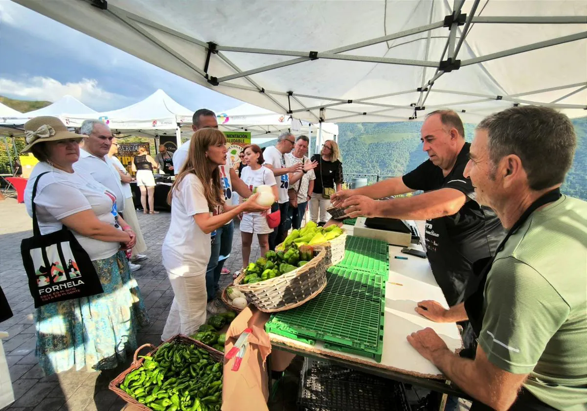 Imagen de la feria 'Apostando por el Bierzo. Naturalmente' en Trascastro