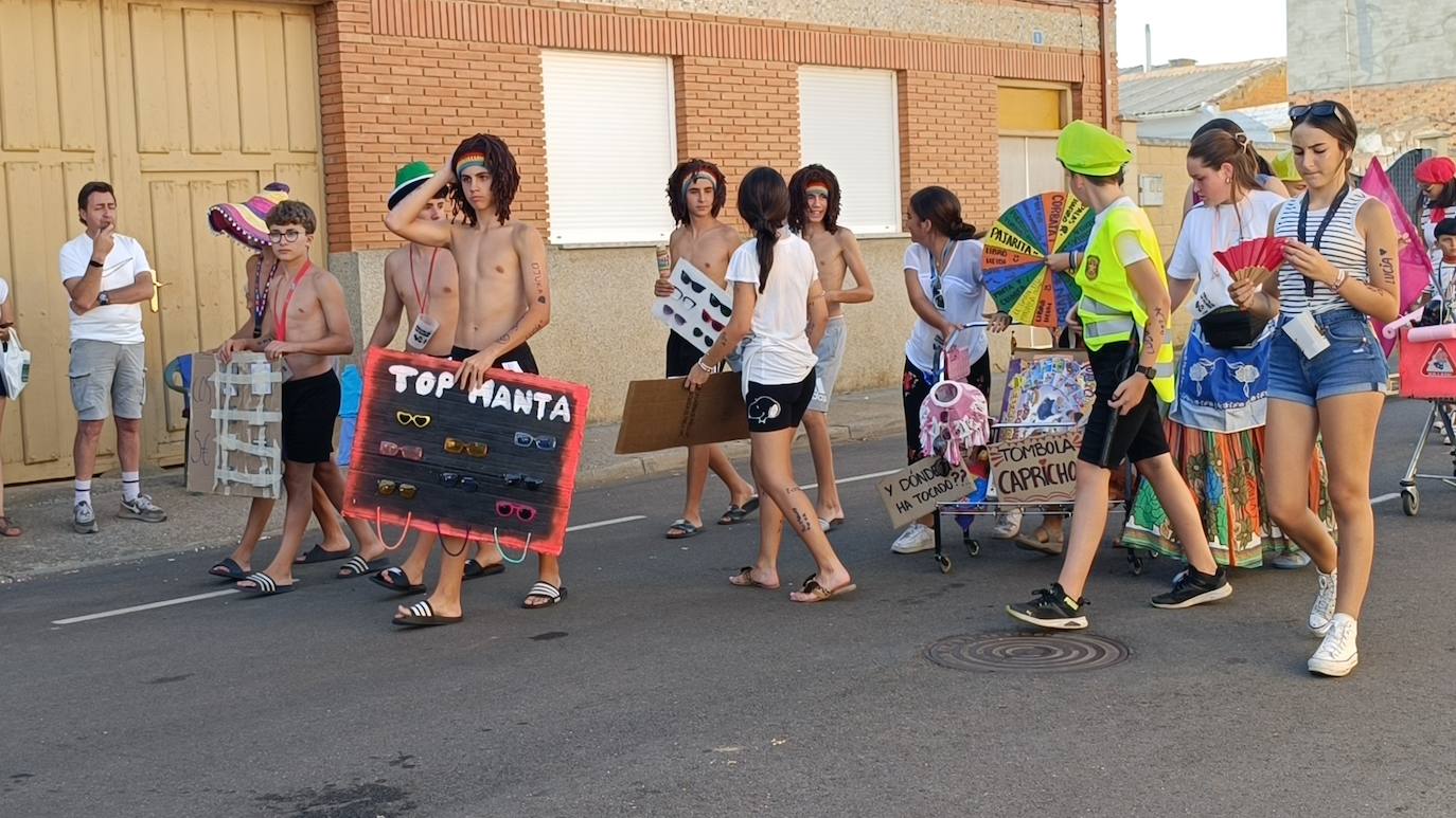 Carnaval de verano en Laguna de Negrillos