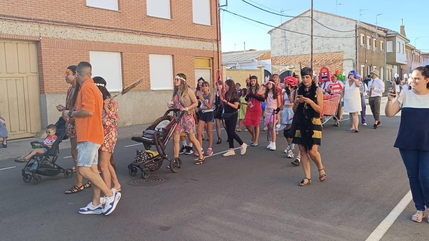 Carnaval de verano en Laguna de Negrillos