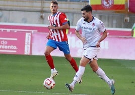 Eneko, en un lance de partido ante el Lugo.