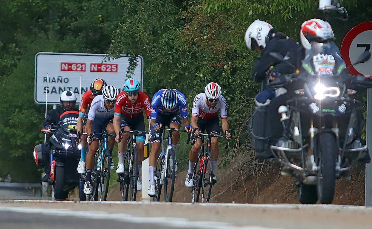 Bembibre alerta de los cambios que supondrá el paso de la Vuelta Ciclista