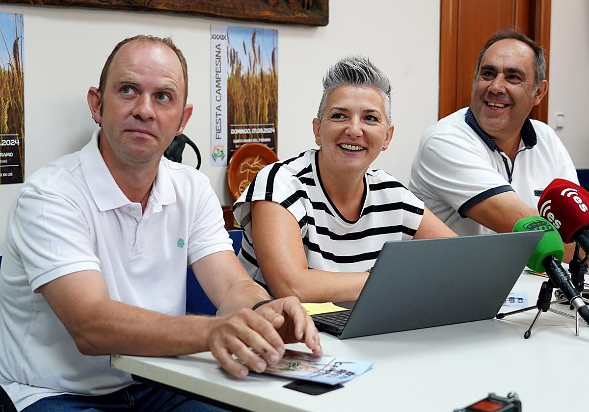 La secretaria general de la alianza Unión de Ganaderos y Agricultores de León-Unión de Pequeños Agricultores (Ugal-UPA), Sonia Castro, presenta la celebración de la XXXIX Feria Campesina.
