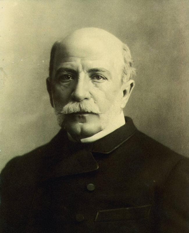 Francisco Sierra Pambley.