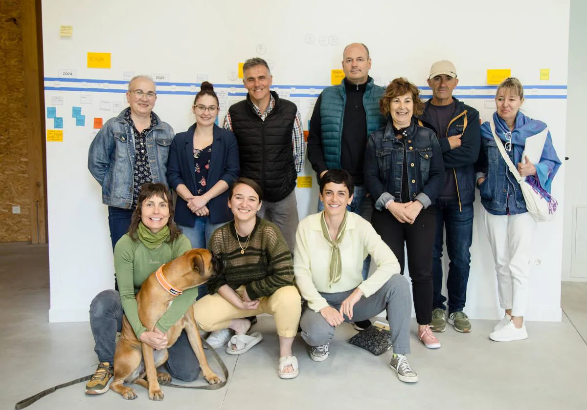 Participantes en la puesta común de ideas en Villablino.