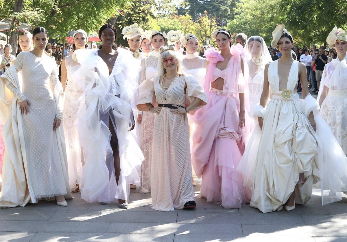 Desfile de la colección de novia 'El Sentir' de la diseñadora Leonesa María Lafuente en la semana de la moda de Madrid.