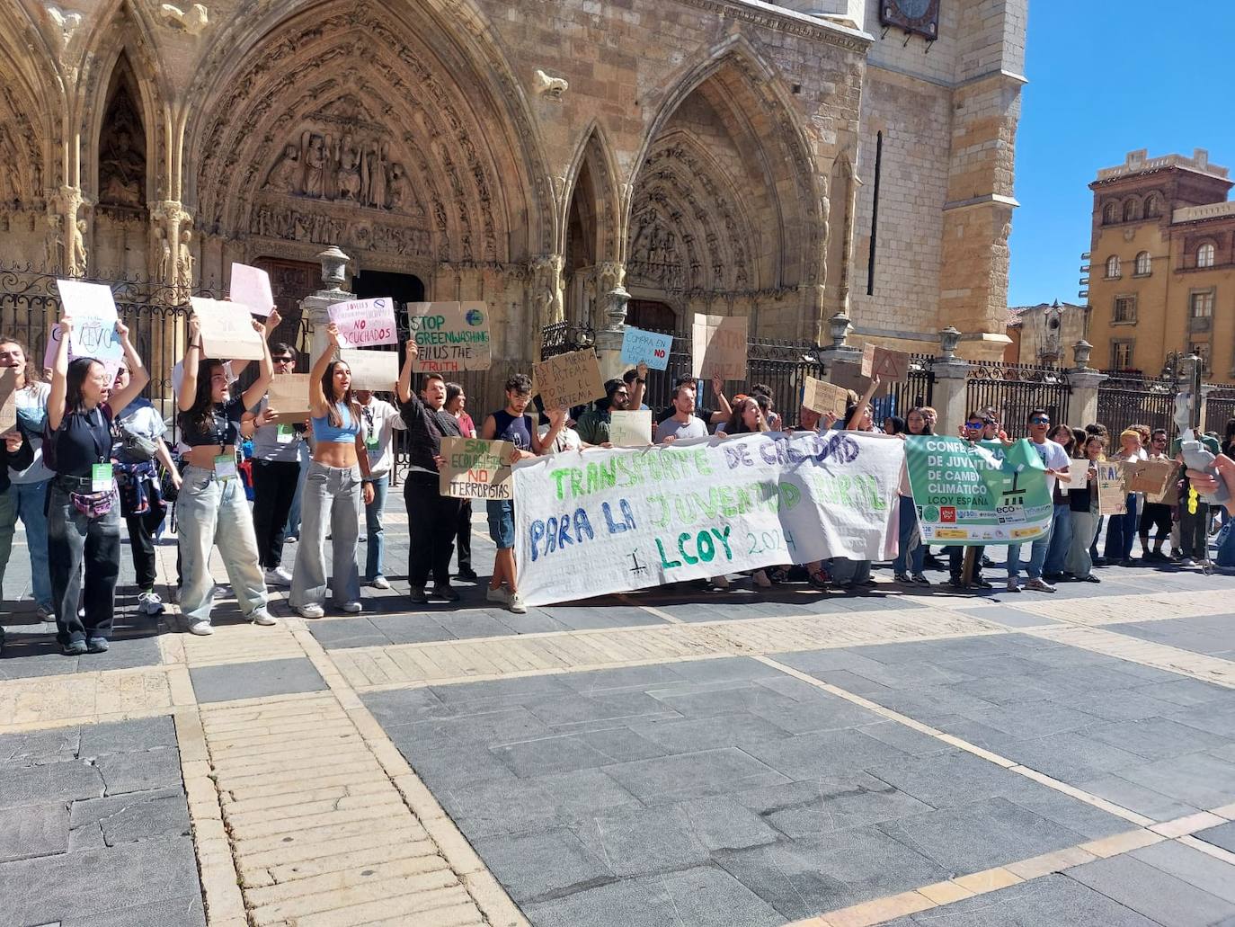 Concentración por el clima en León