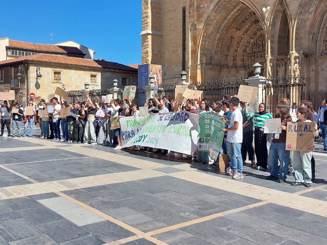 Concentración por el clima en León