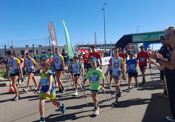 Corredores que se dieron cita en Sariegos.