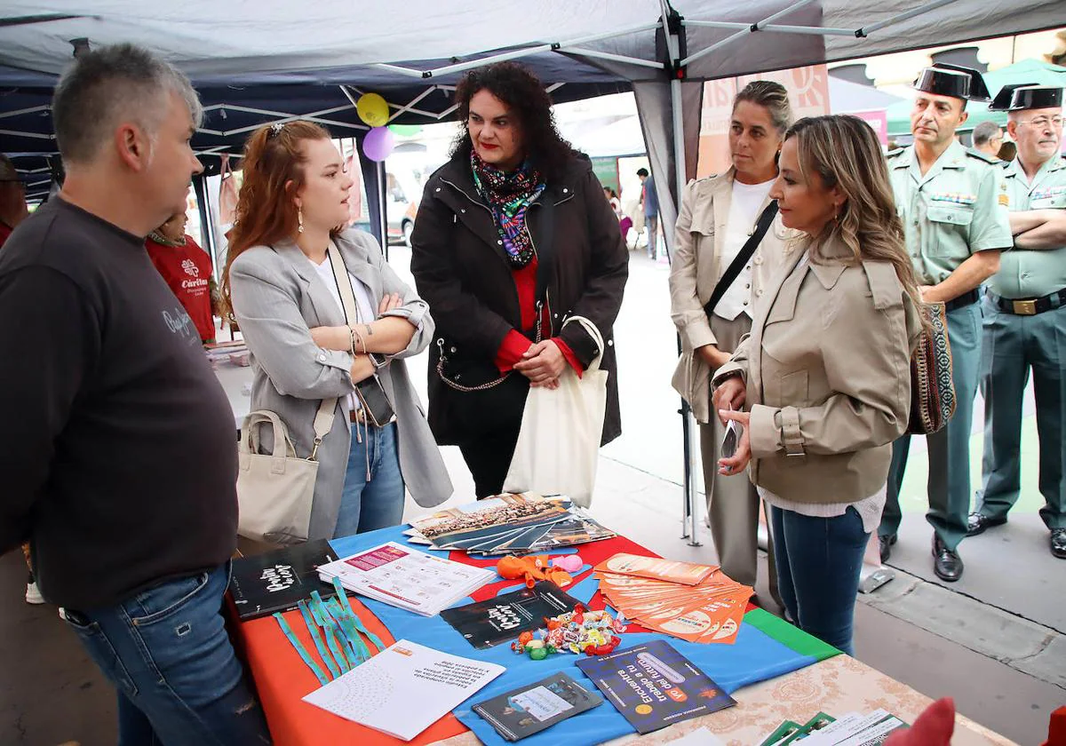 La Plataforma de Entidades de Voluntariado de León celebra la XII Feria de Voluntariado.