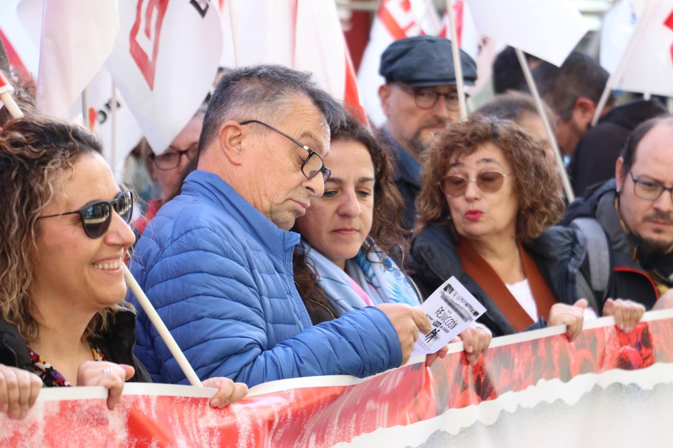 UGT y CCOO se manifiestan para reducir la jornada laboral