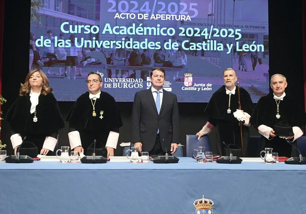 Acto de apertura del curso académico de las universidades públicas, con los cuatro rectores y el presidente de la Junta.