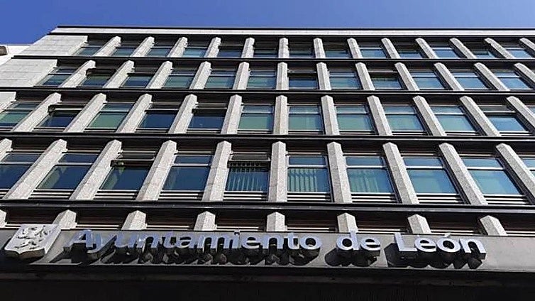 La «insoportable» carga laboral de un funcionario le cuesta al Ayuntamiento 150.000 euros