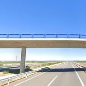 Aparece el cuerpo de un joven colgado de un viaducto en Reliegos