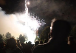 Los leoneses disfrutan de unos fuegos artificiales únicos en esta festividad