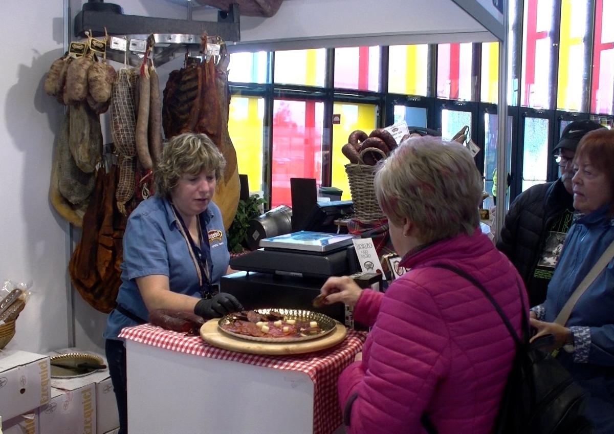 Imagen secundaria 1 - Embutidos Ezequiel en la feria de productos de León