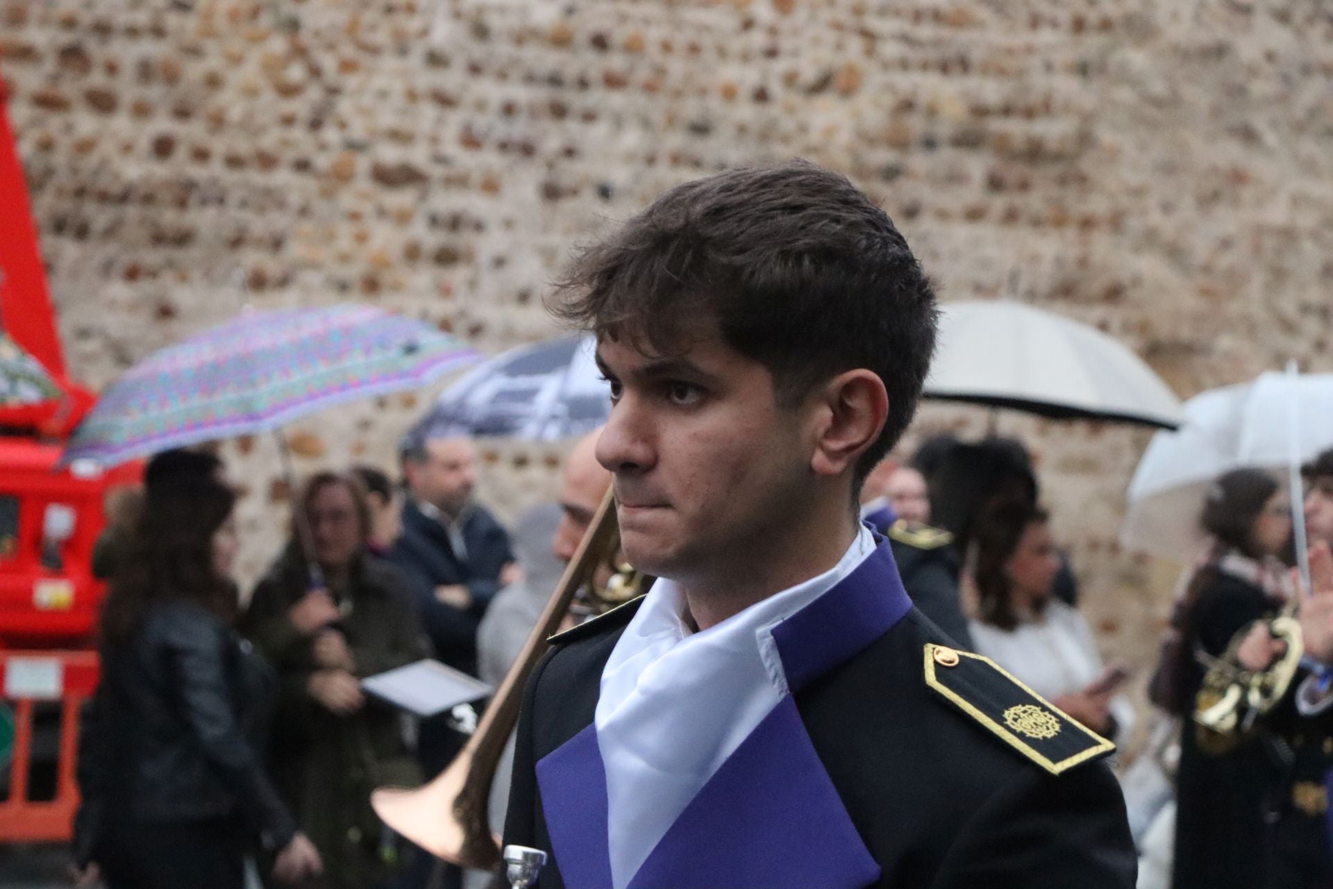 Las mejores imágenes de la Procesión Extraordinaria de San Juan Evangelista en León