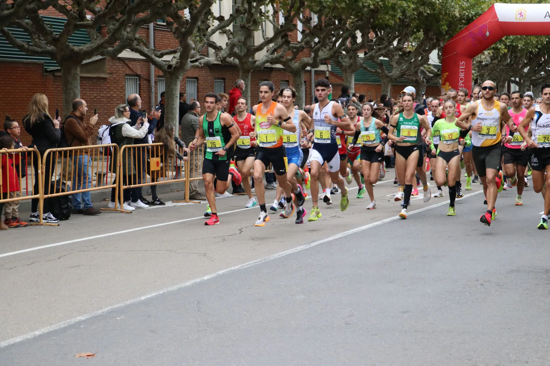 Salida de los &#039;10 kilómetros Ciudad de León&#039;