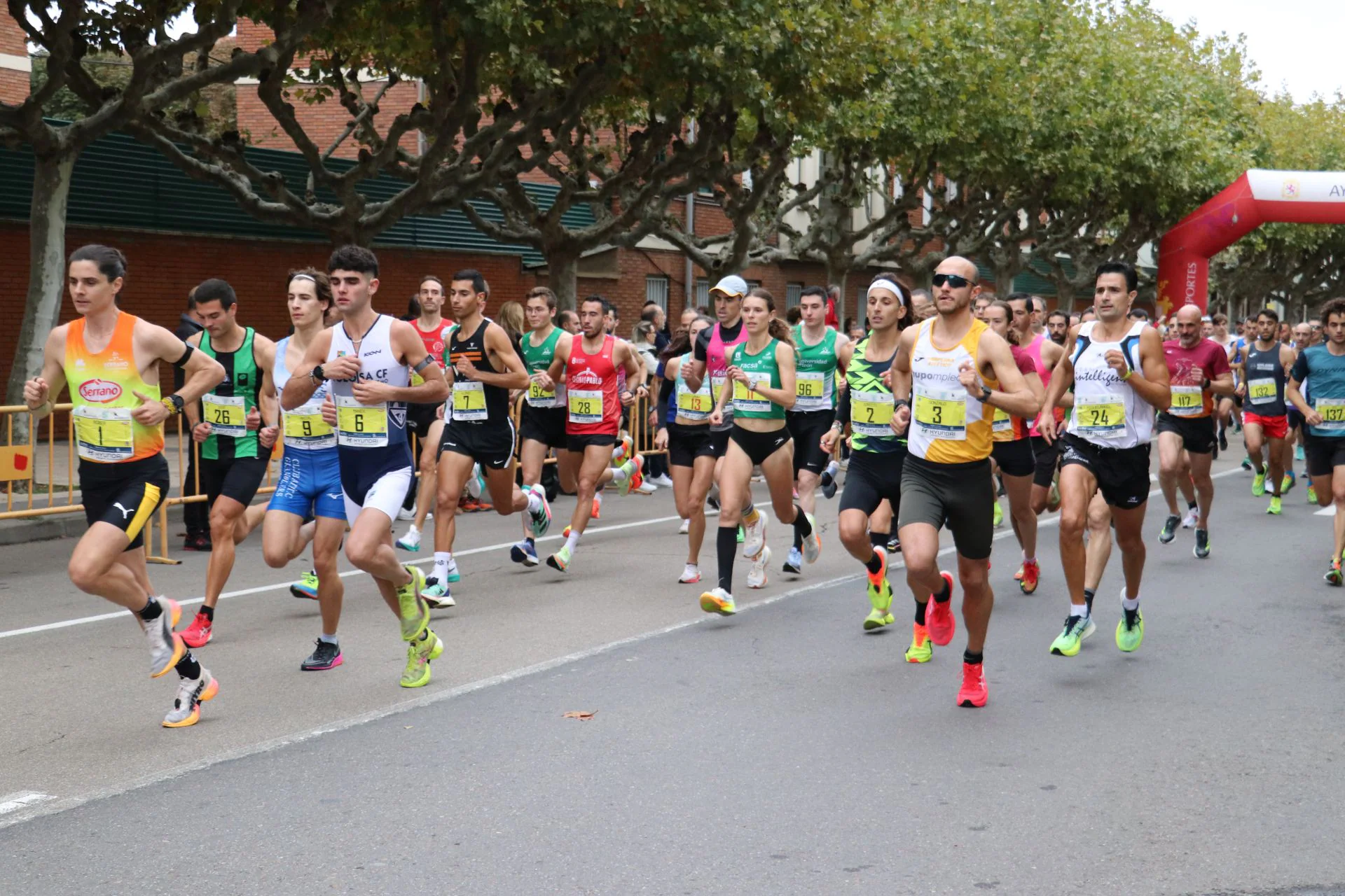 Salida de los &#039;10 kilómetros Ciudad de León&#039;