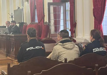 La acusación rompe el acuerdo y el juicio de la joven que metieron en el maletero se suspende