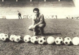 Marianín posa con más de una decena de balones.