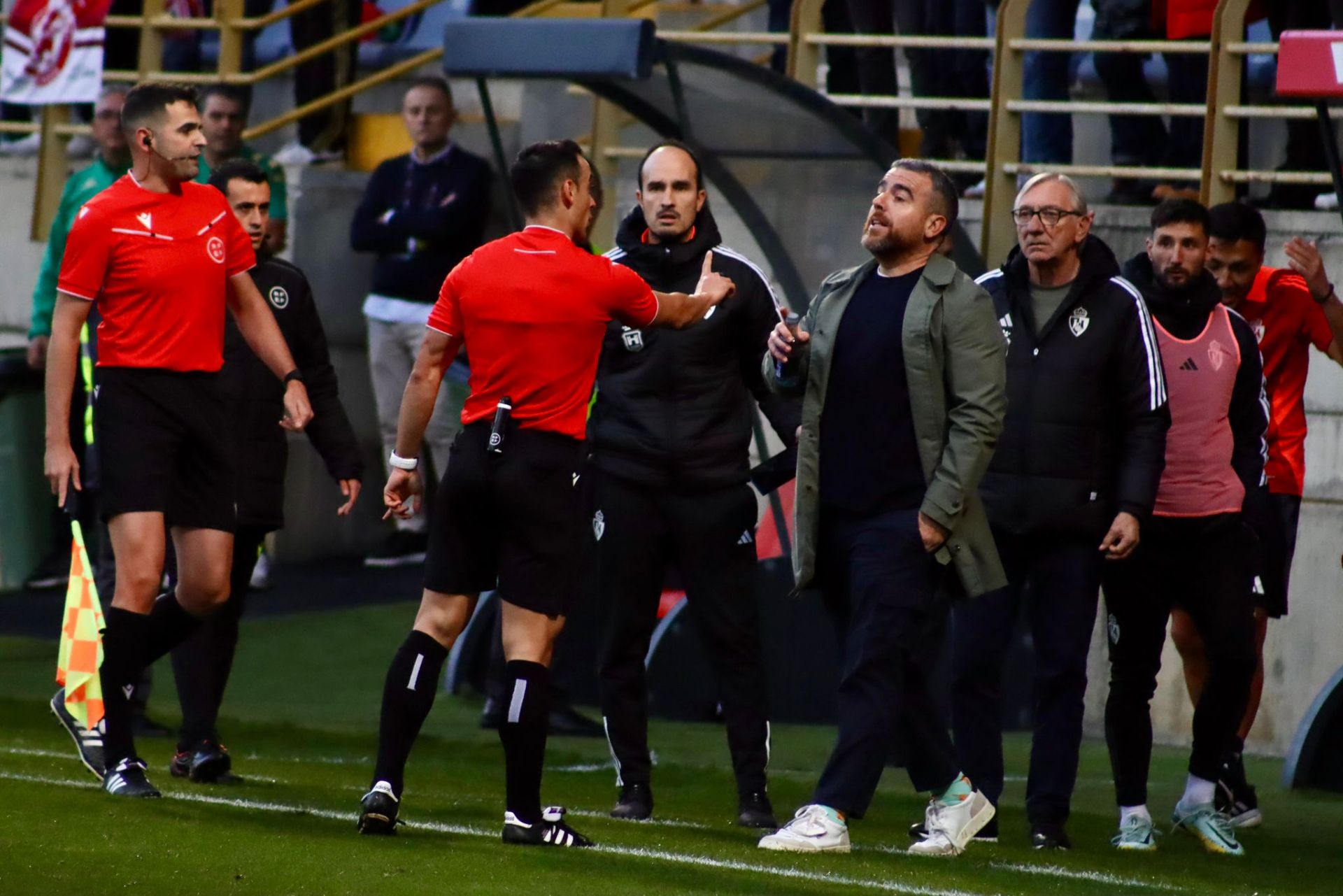 Las mejores imágenes del derbi entre Cultural y Ponferradina