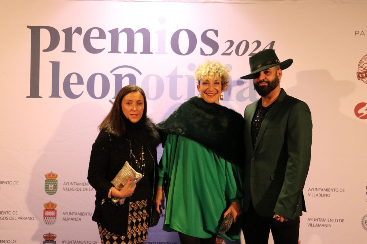 Leyre Villafañe, Esther San Martín y Leandro Huerga.