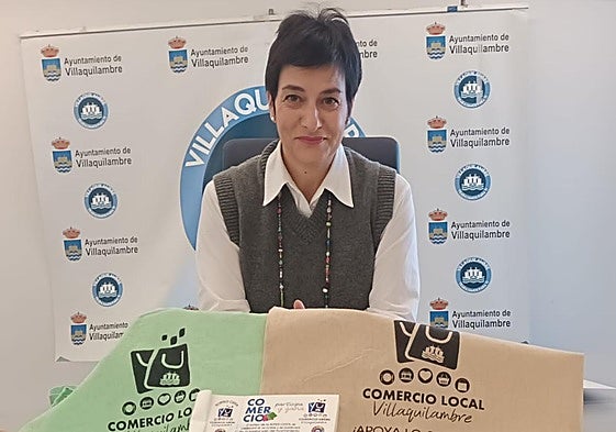 La concejala de Comercio y Promoción Económica, Maite Cimadevilla, en la presentación de esta campaña.