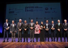 Premiados y patrocinadores principales de los Premios Leonoticias