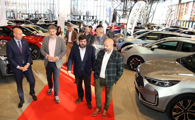 Inauguración de la séptima feria del automovil ACOLE CEL