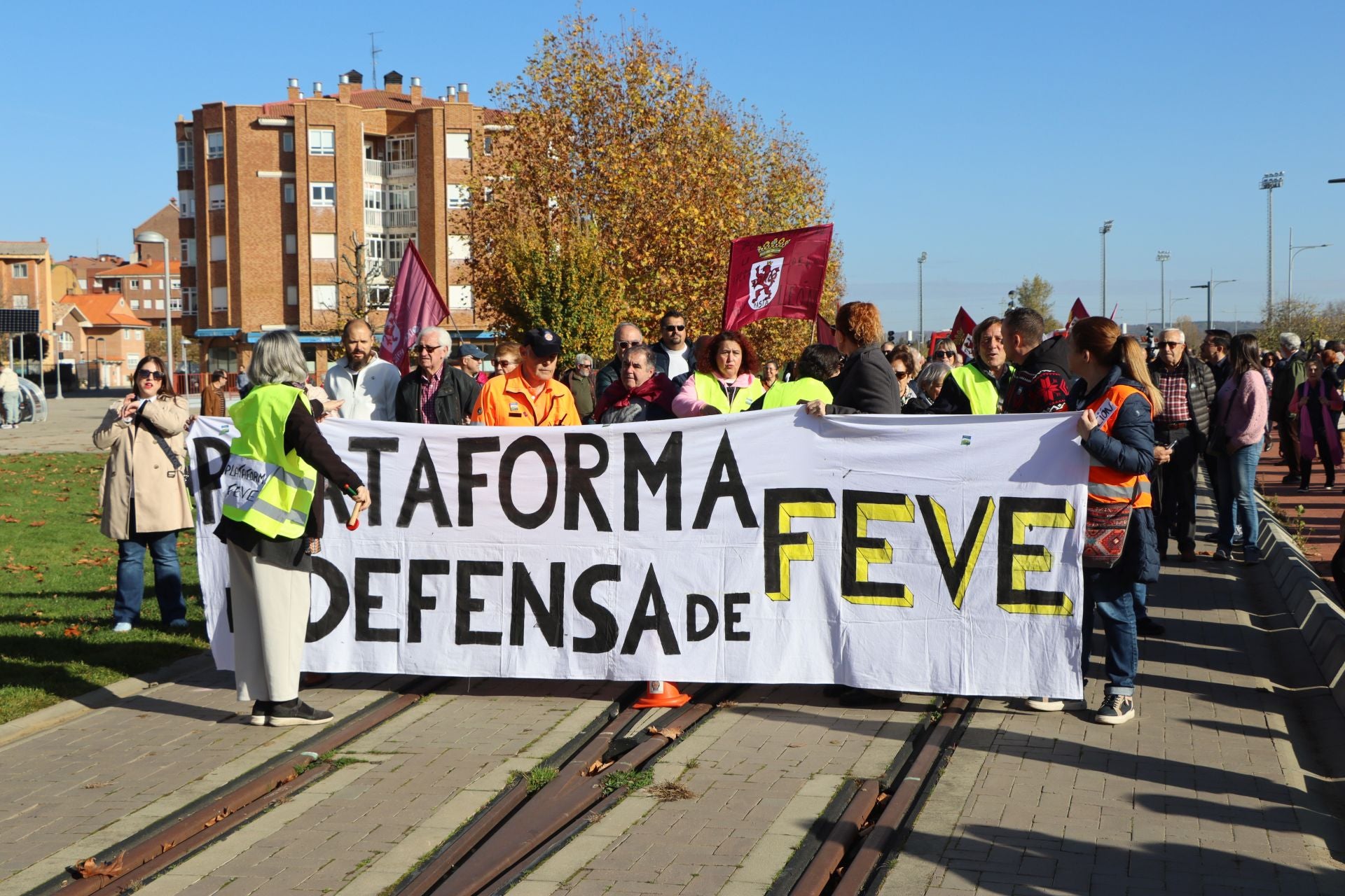 Manifestación por el futuro de Feve en León