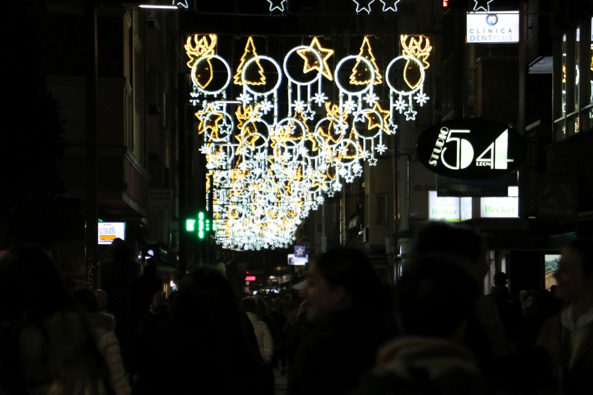 Encendido navideño en la ciudad de León