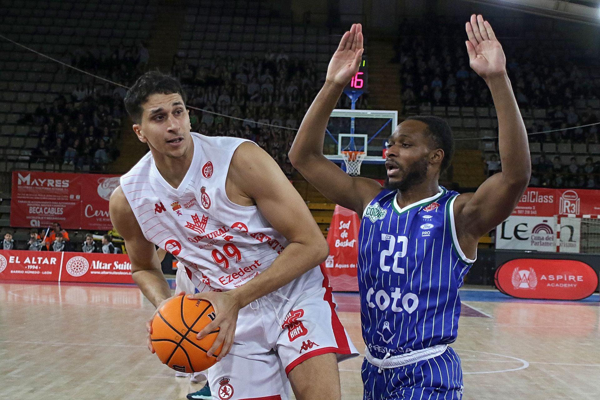 Las mejores imágenes del Cultural-Córdoba de baloncesto