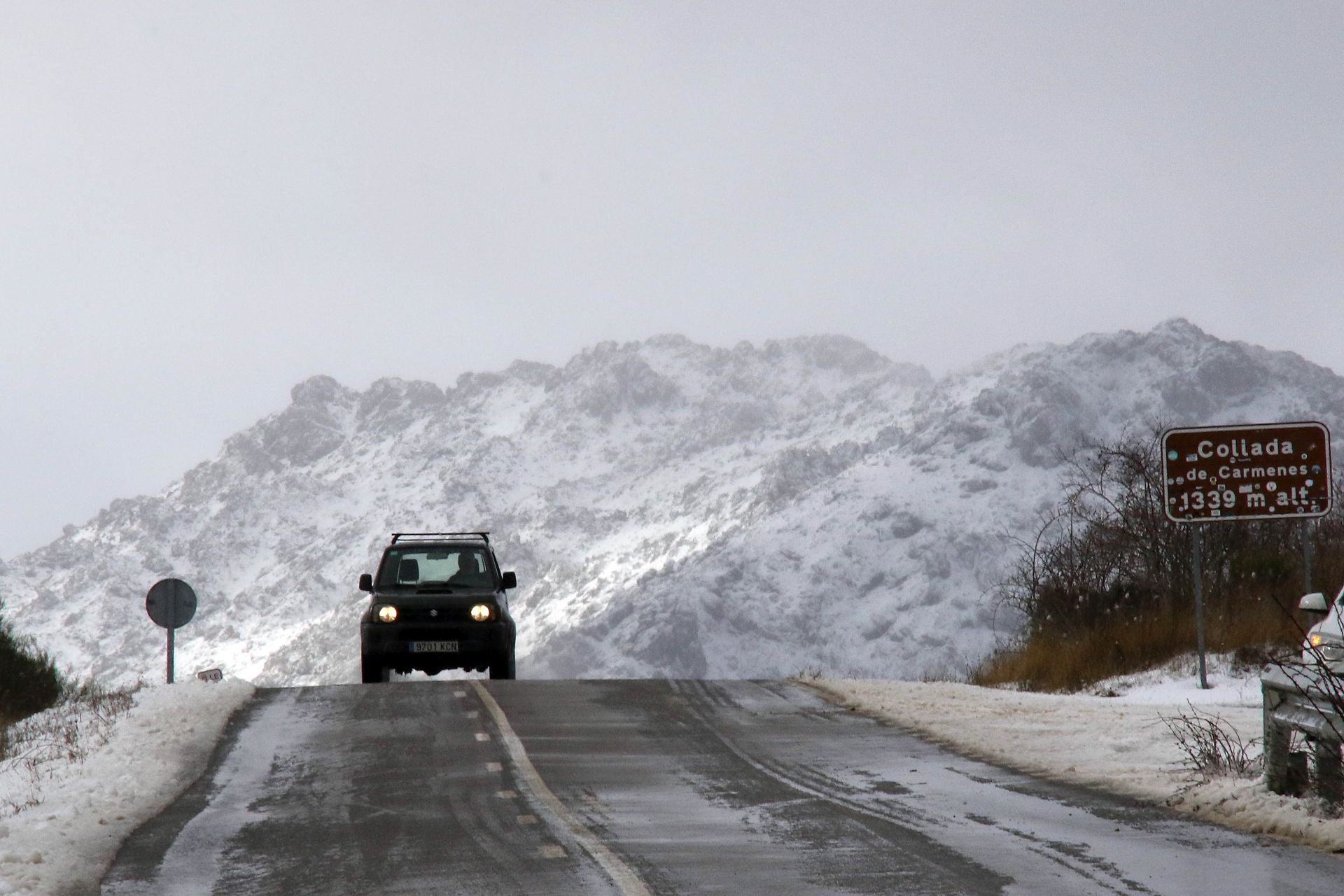 Temporal de nieve en la montaña leonesa