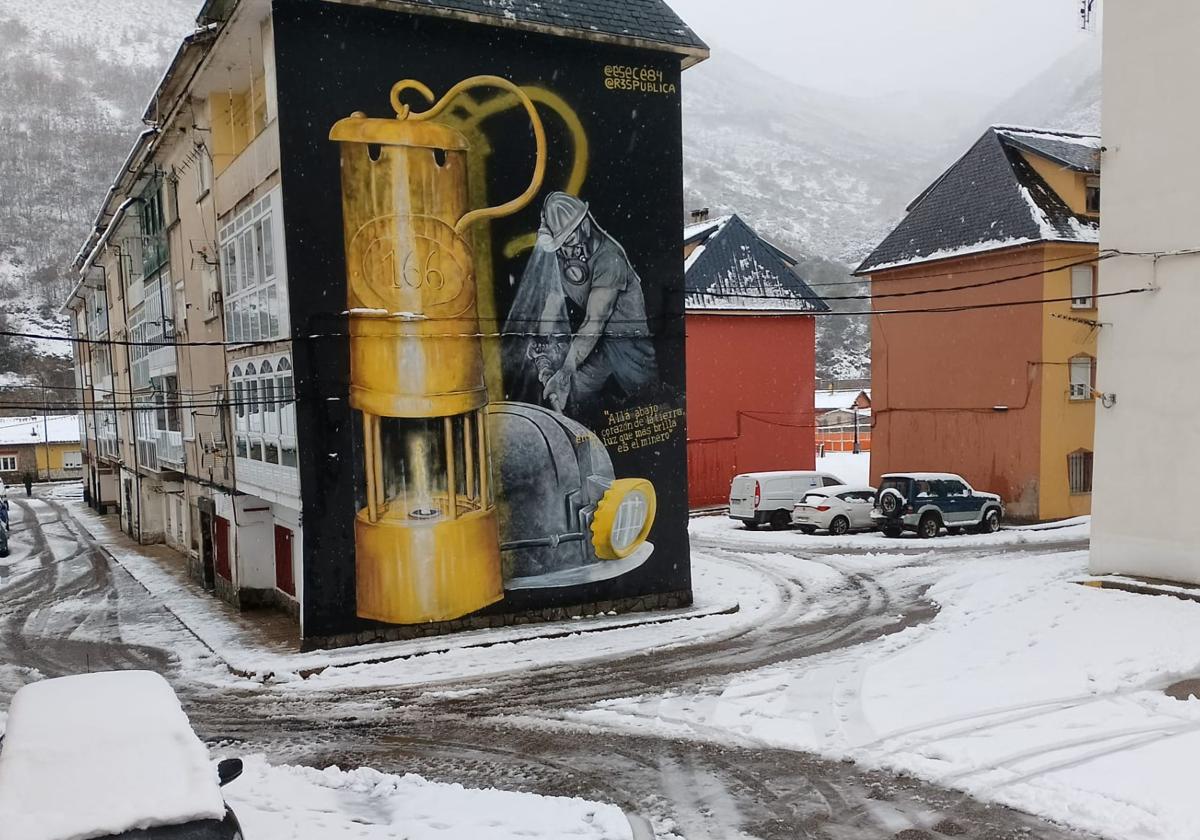 Nieve en la localidad de Ciñera.