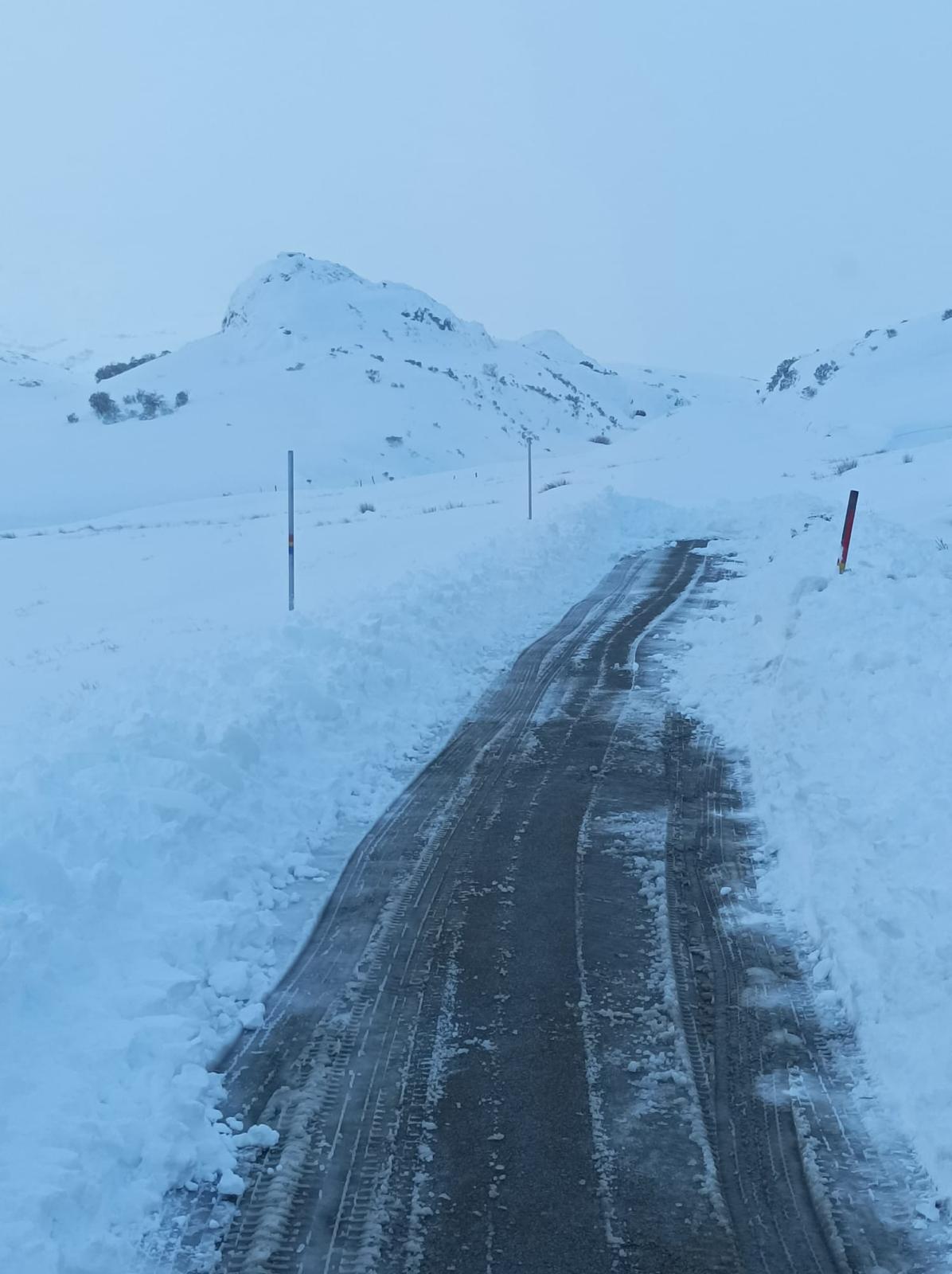 La nieve en el puerto de Monteviejo