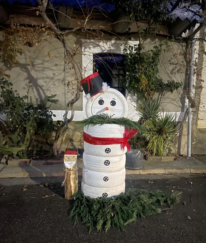 Imagen secundaria 2 - Decoración navideña en Valdespino de Somoza