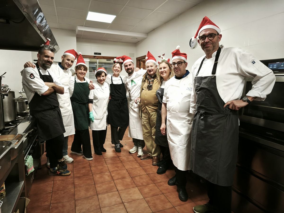 Un menú de &#039;Estrella&#039; para el comedor social de Asleca