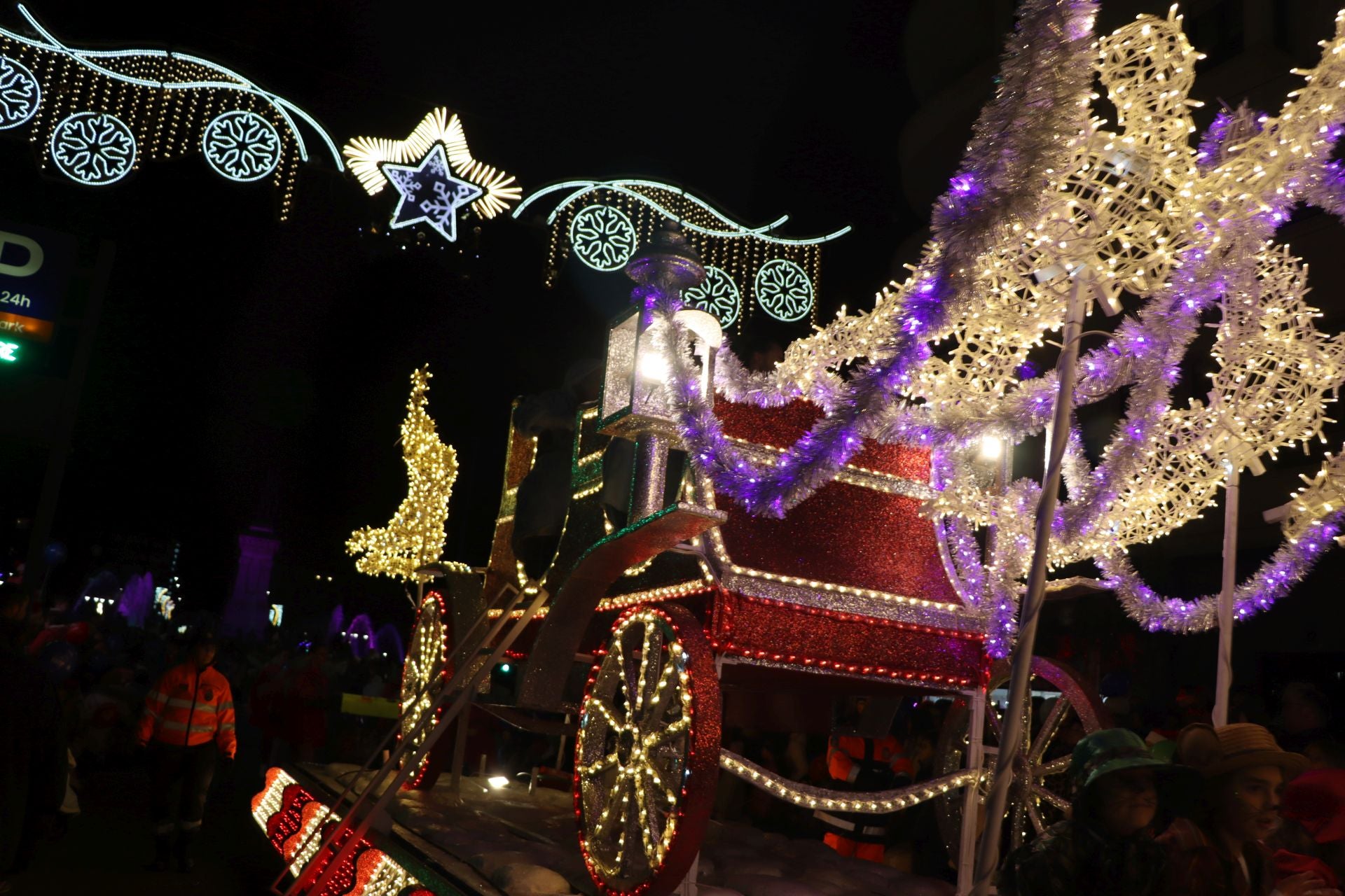 Así ha sido la Cabalgaza de Papá Noel en León