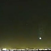 ¿Qué es un bólido, el fenómeno que ha surcado el cielo y caído en León?