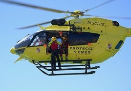 Rescatan en helicóptero a una mujer de 42 años, lesionada en un refugio de montaña en León