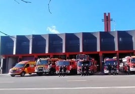 Homenaje de los bomberos de León.