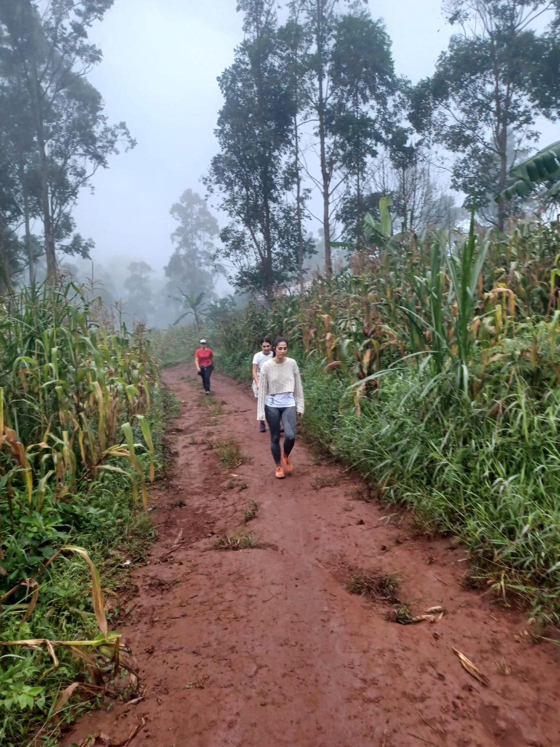 El viaje a Camerún de María José Orduña para operar Traumas