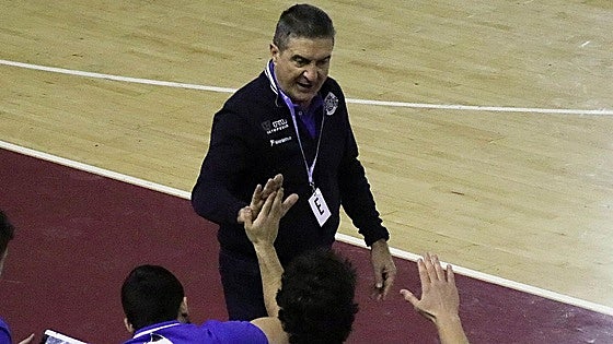 Los nuevos retos de Manolo Cadenas: balonmano de formación y sin descartar un banquillo internacional