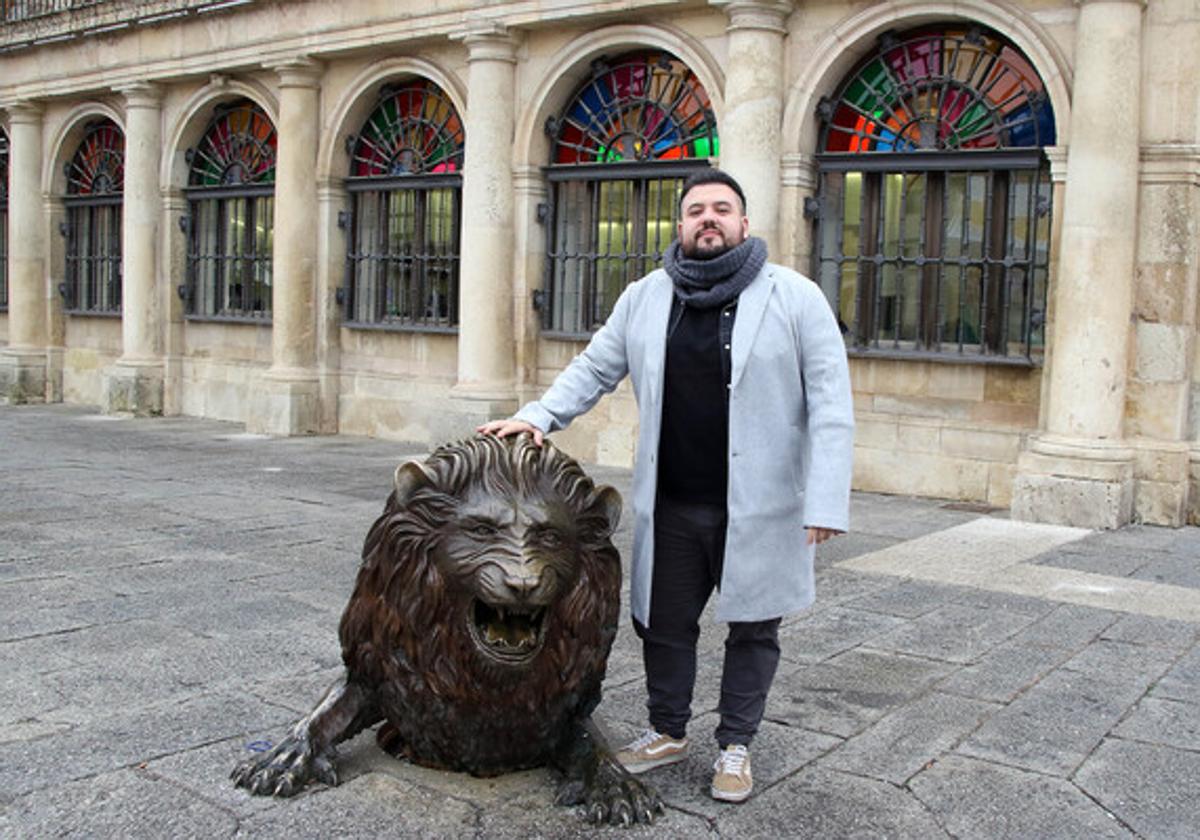 El director y productor de cine leonés Néstor López.