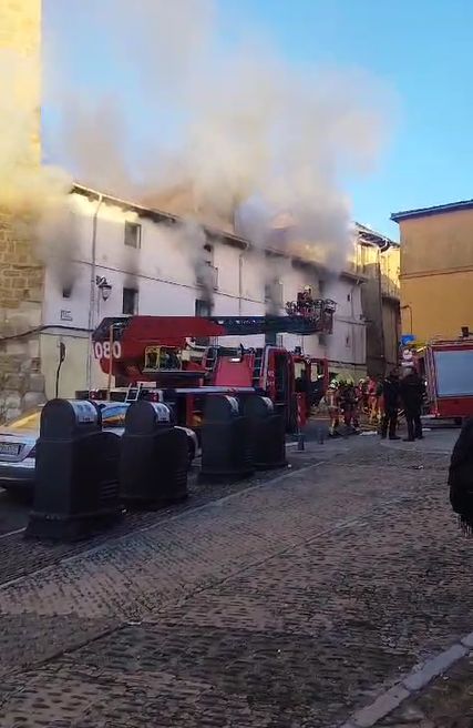 Incendio en una vivienda okupada de León