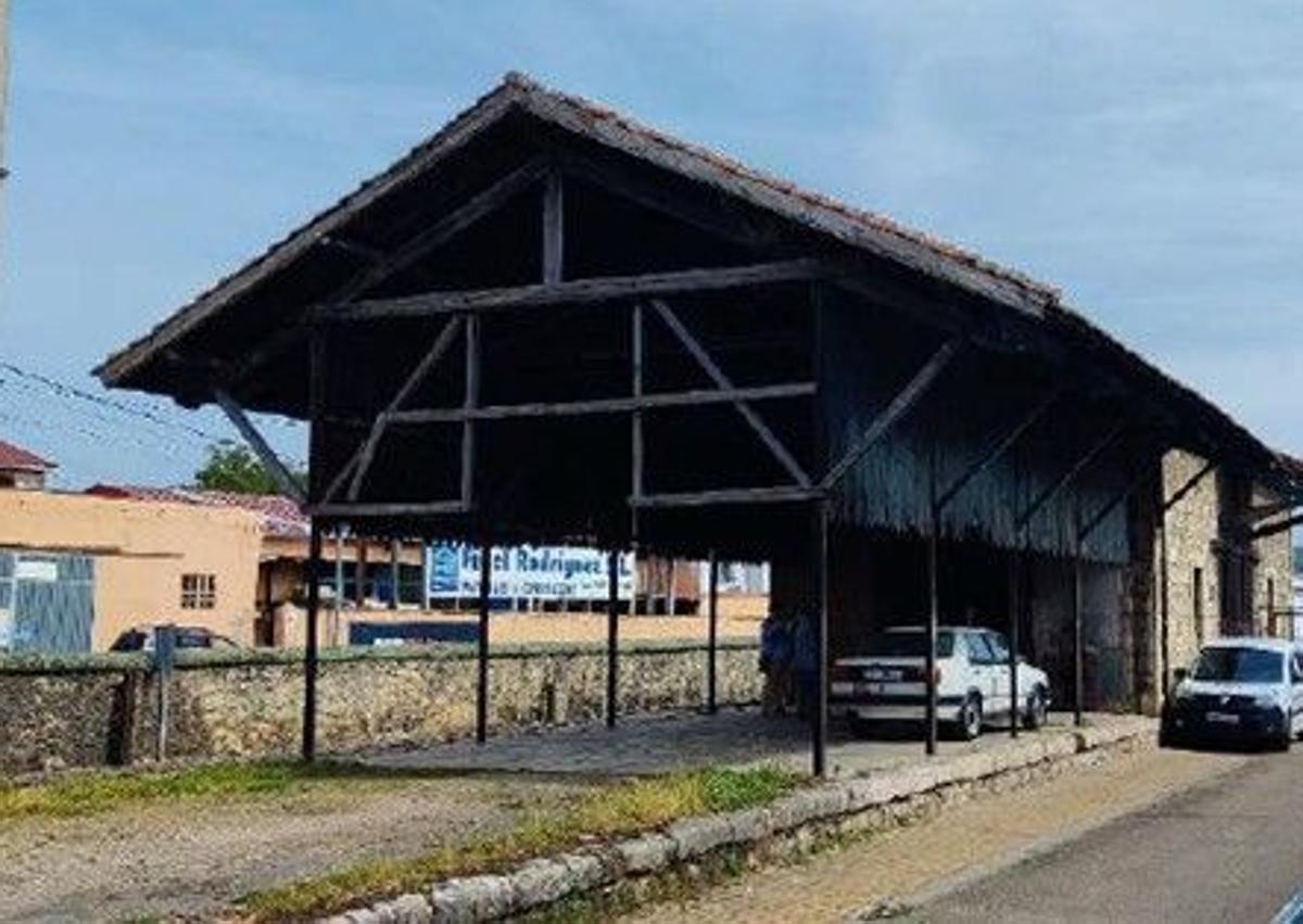 Imagen secundaria 1 - Cistierna convertirá un almacén en el Centro de Interpretación del Museo del Ferroviario