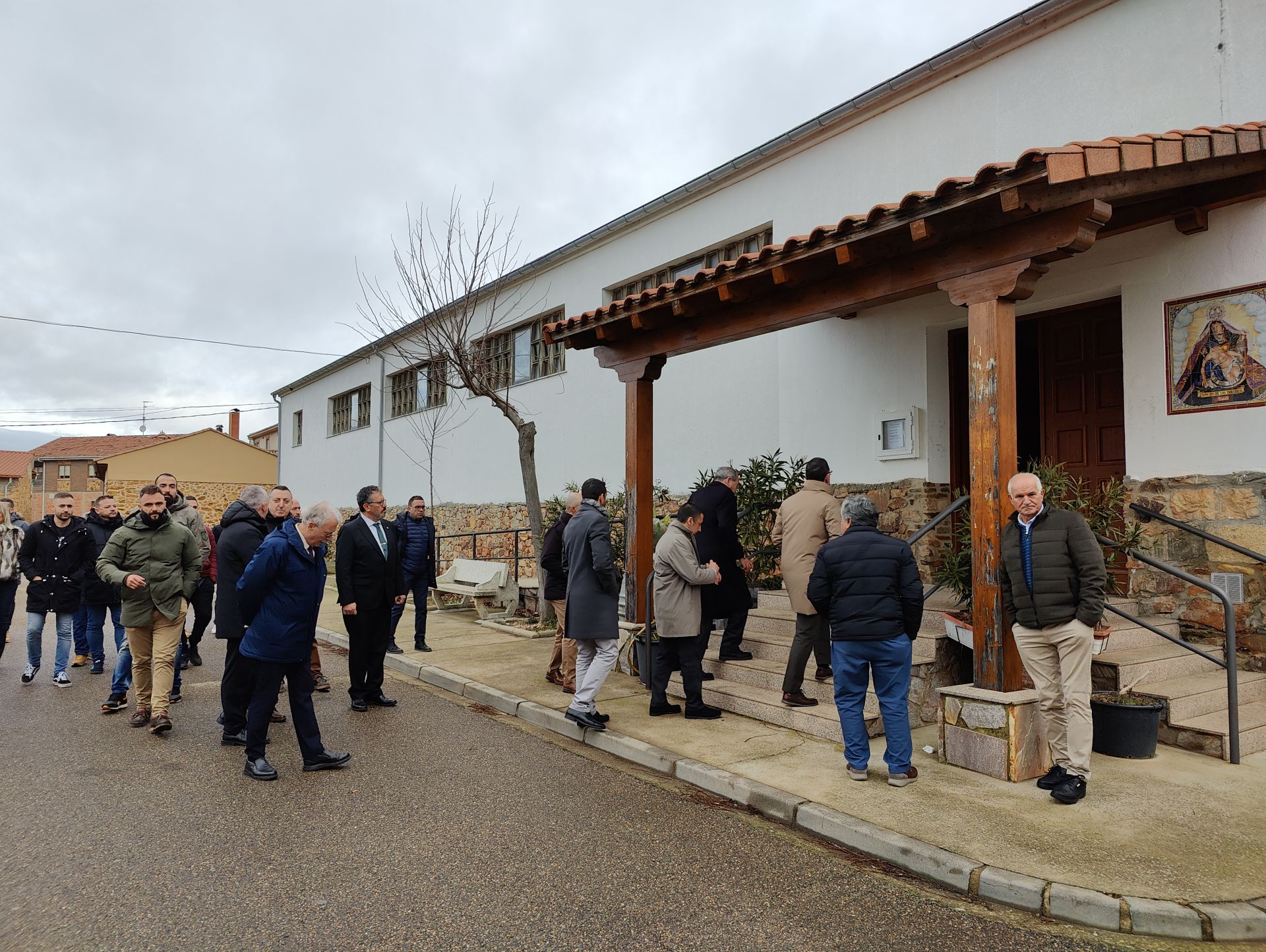 Emotivo recuerdo al guardia civil asesinado en Barbate