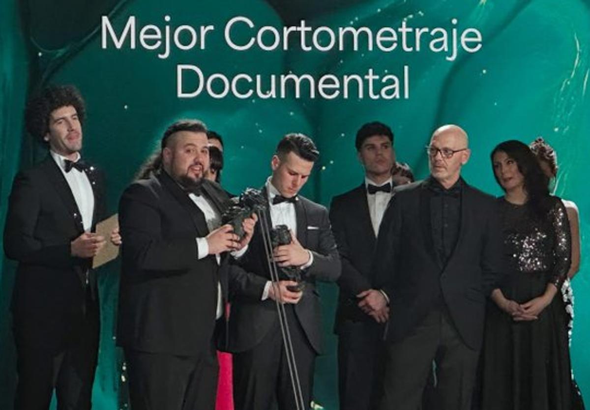 Imagen secundaria 1 - Imágenes de los premios Goya.