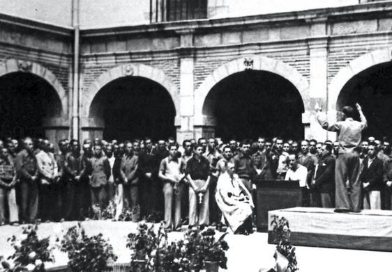 Imagen de San Marcos cuando fue campo de concentración durante la Guerra Civil.